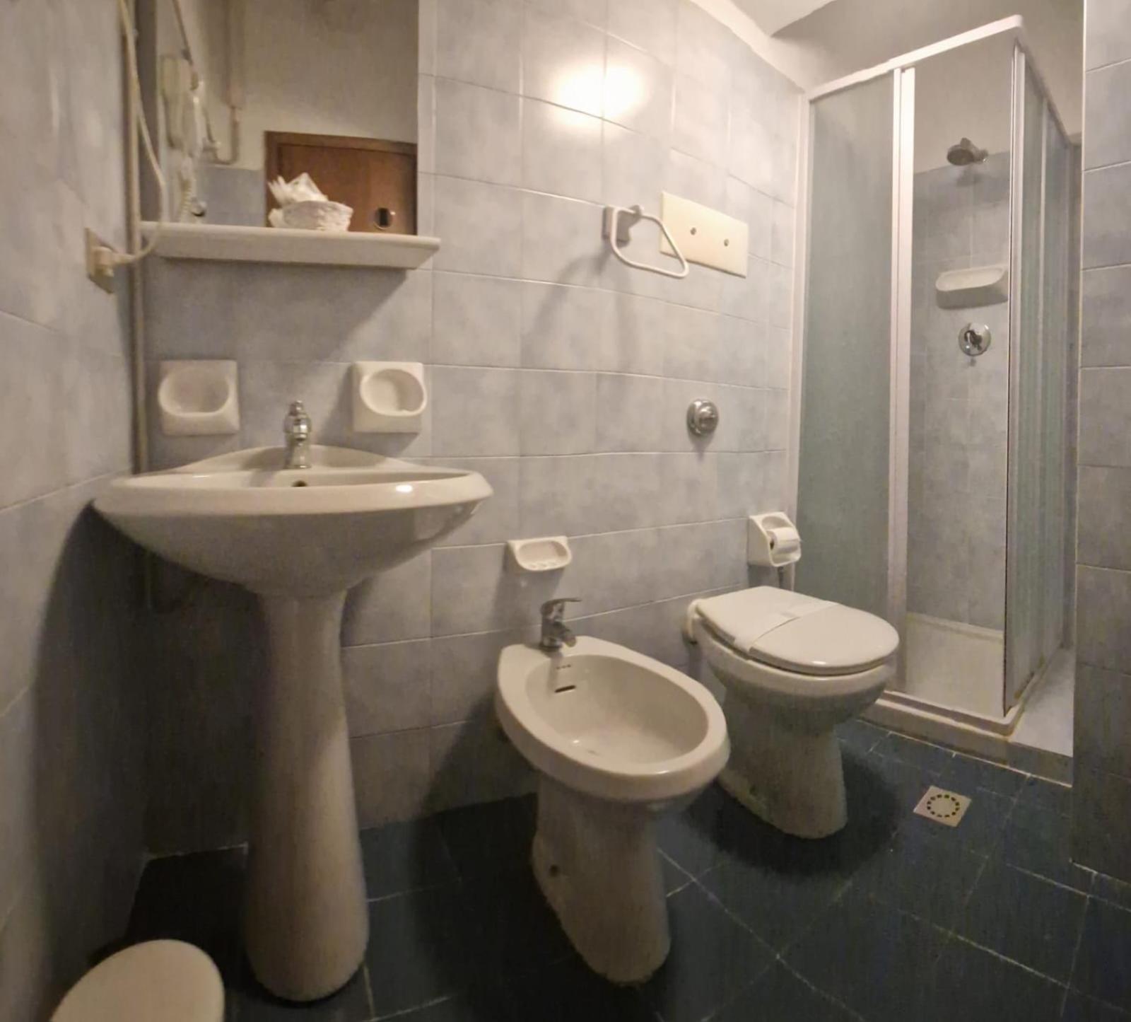 Albergo Ristorante Da Tunon Oviglio Extérieur photo